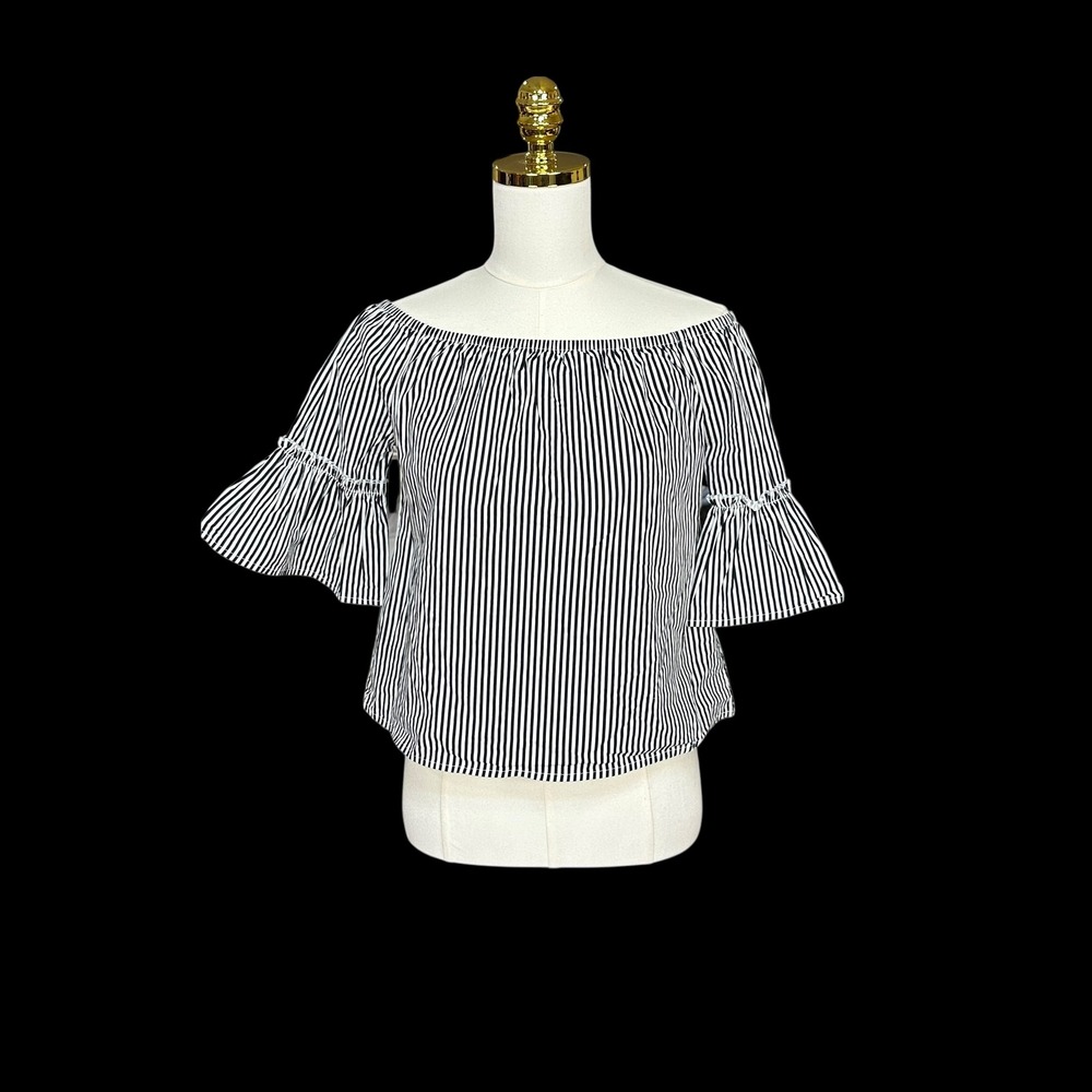Forever 21 Womens Black White‎ Striped Off Shoulder Bell Sleeve Blouse Small